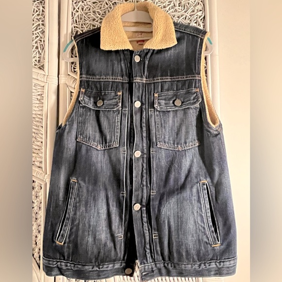 Citizens of Humanity rare Sherpa lined denim vest - Picture 1 of 3